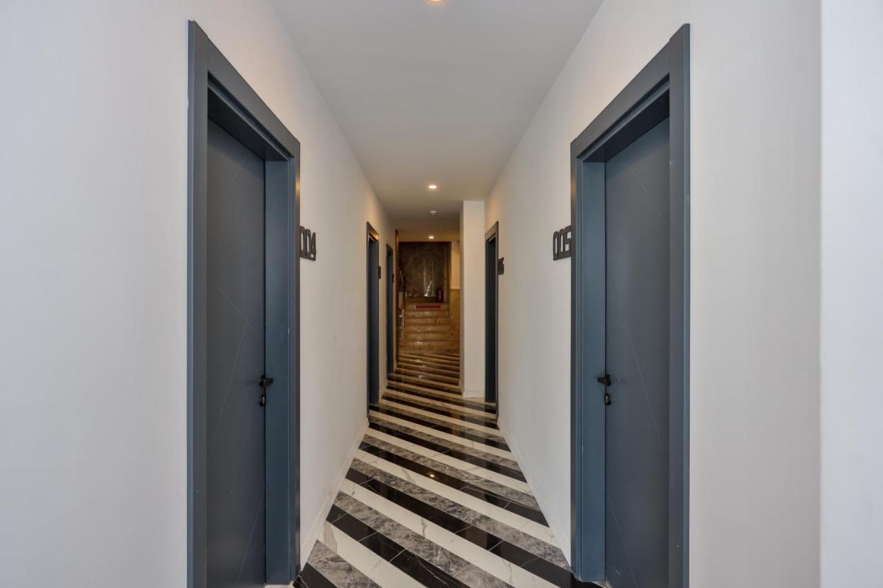 Wolf Of The City Hotel & Spa อันตัลยา ภายนอก รูปภาพ