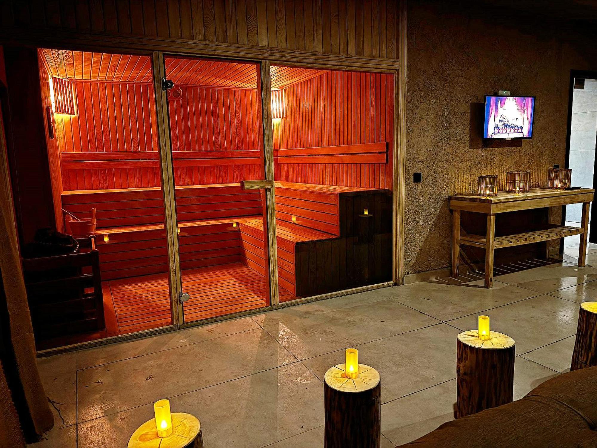 Wolf Of The City Hotel & Spa อันตัลยา ภายนอก รูปภาพ